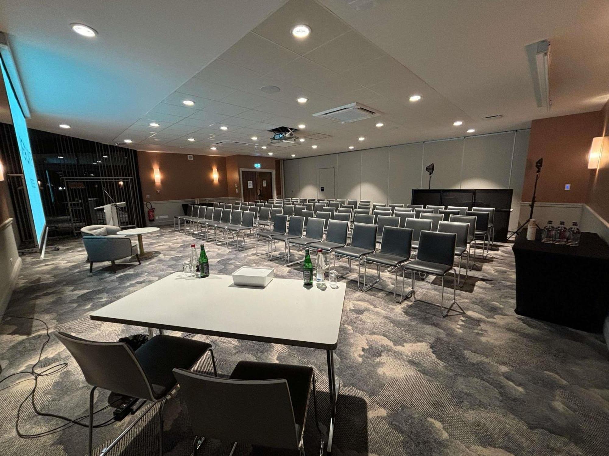 Mercure Caen Cote De Nacre Exterior photo
